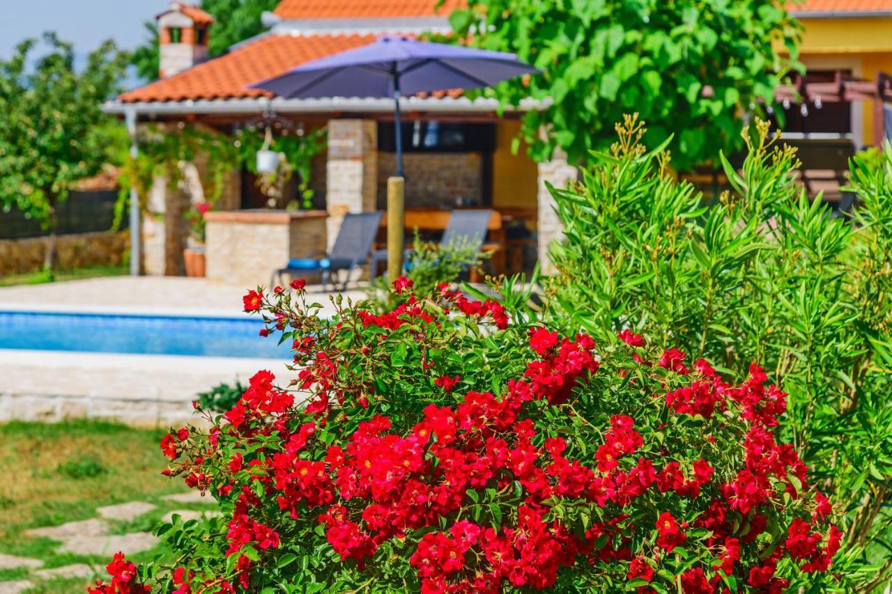 Sunny House Villa Smokovic Bagian luar foto